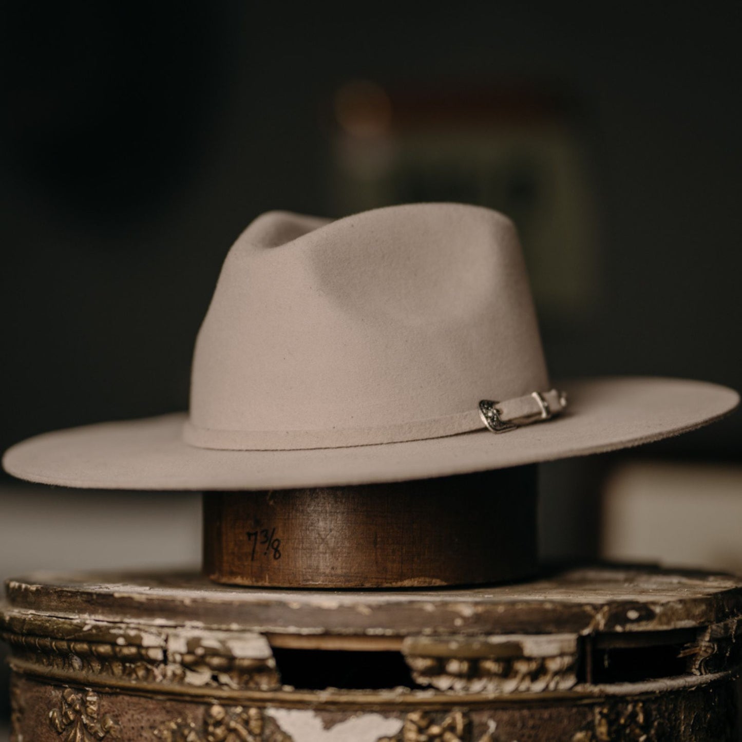 Cara Teardroped Flat Brim Hat