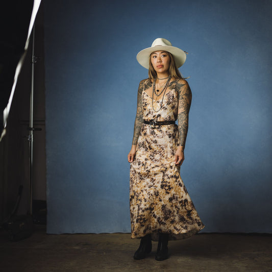"1784" Hat – Woven Shantung with Vintage Chain and Tiger's Eye Accent