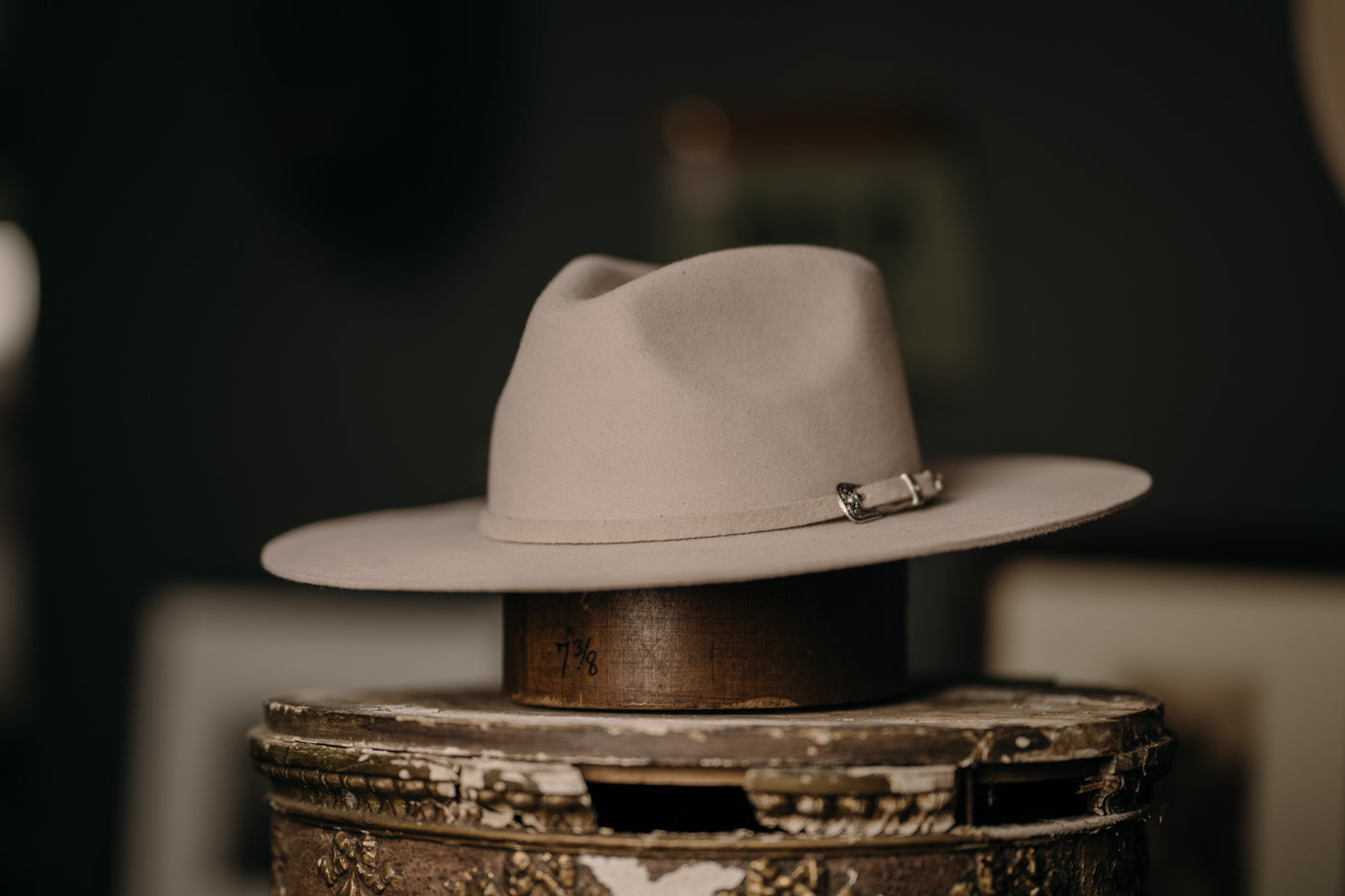 Cara Teardroped Flat brim Hat with buckle